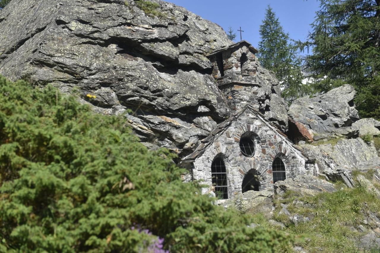 Alpenparks Hotel Montana Matrei in Osttirol Exterior foto