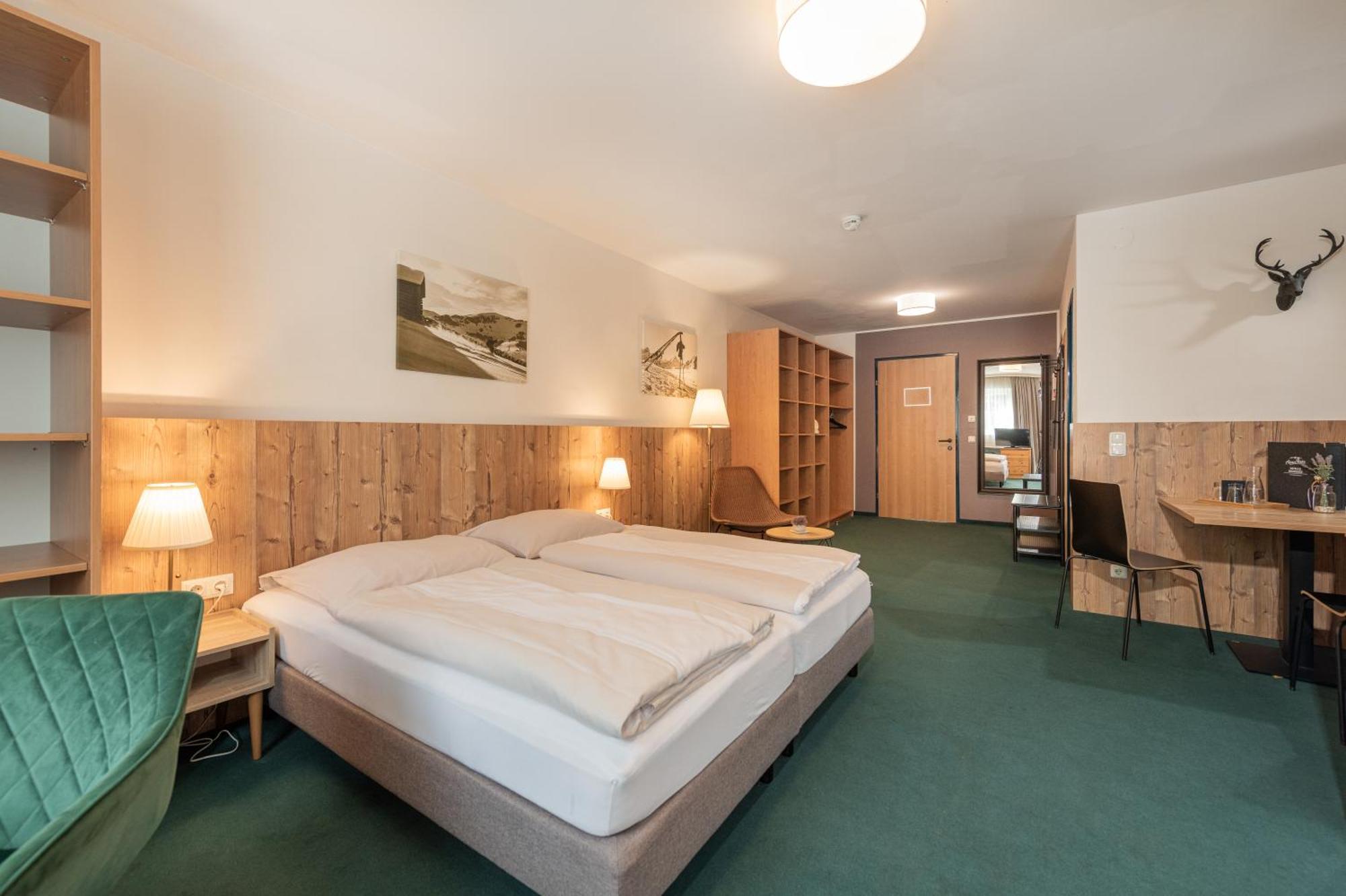 Alpenparks Hotel Montana Matrei in Osttirol Exterior foto