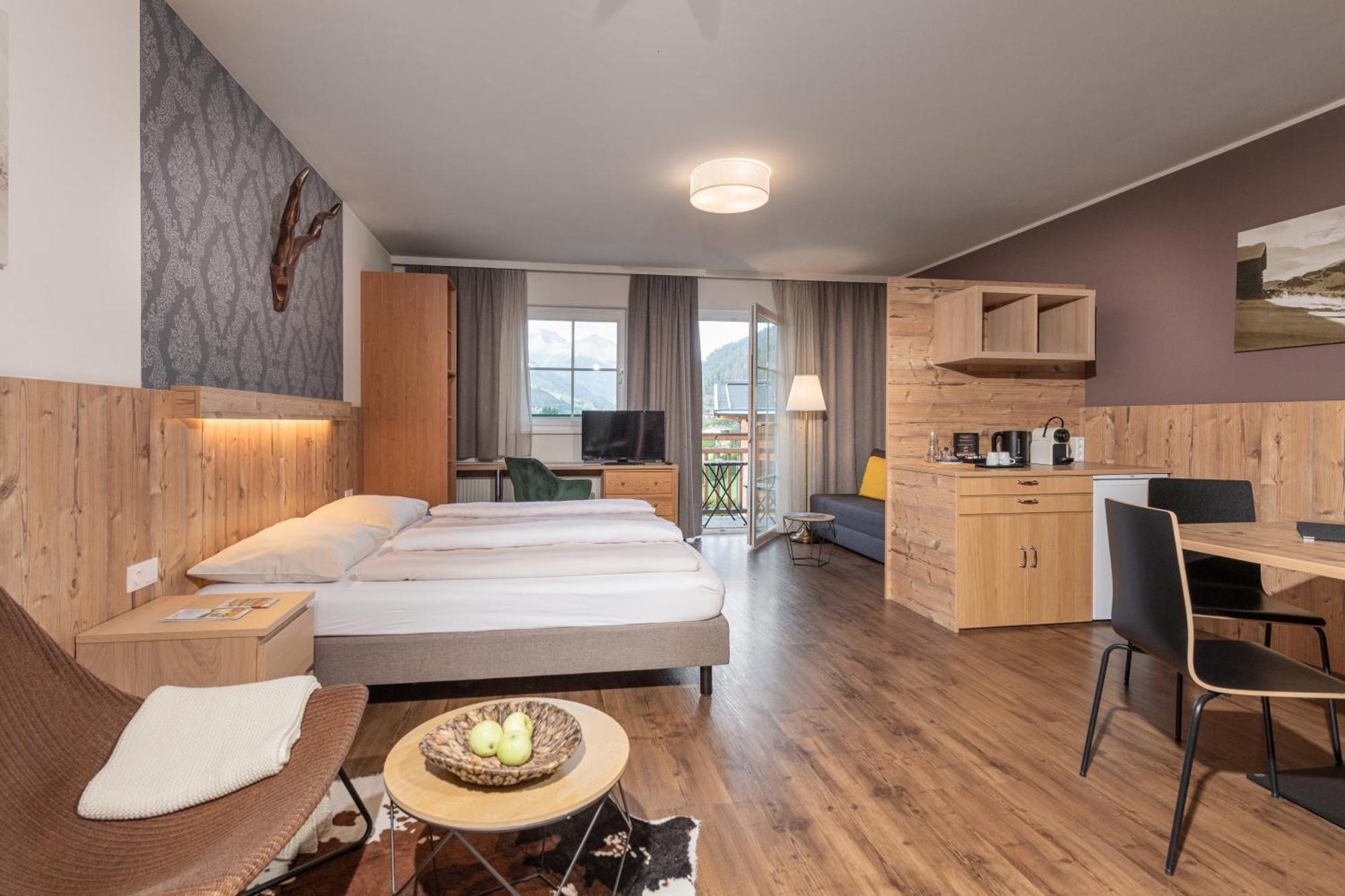 Alpenparks Hotel Montana Matrei in Osttirol Habitación foto