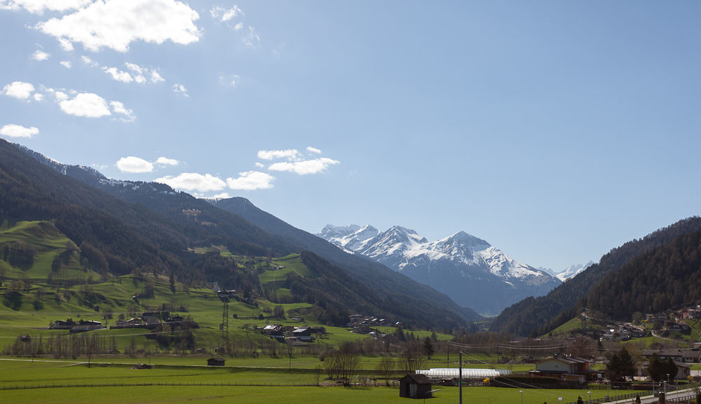 Alpenparks Hotel Montana Matrei in Osttirol Exterior foto